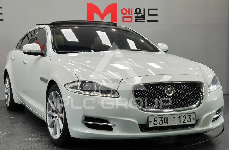 2014 Jaguar XJ