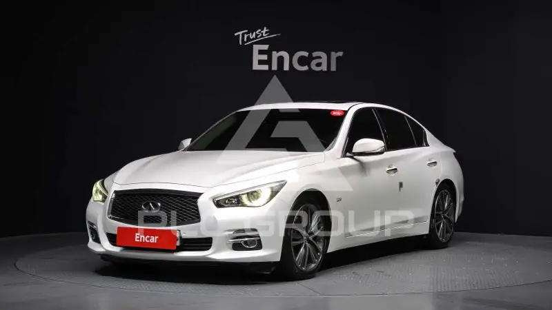 2014 Infinity Q50