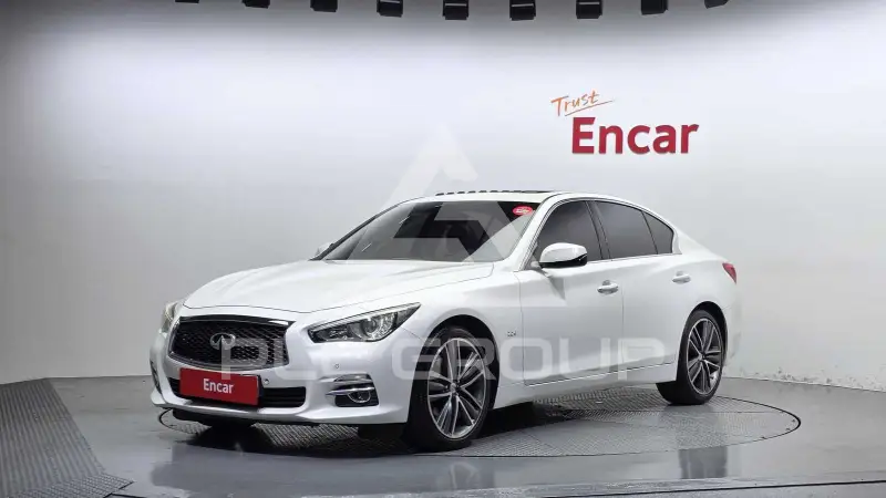 2014 Infinity Q50