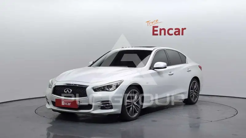 2014 Infinity Q50