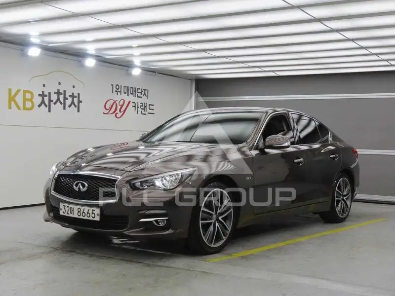 2014 Infinity Q50