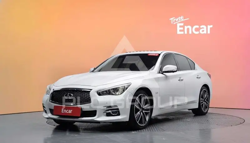 2014 Infinity Q50