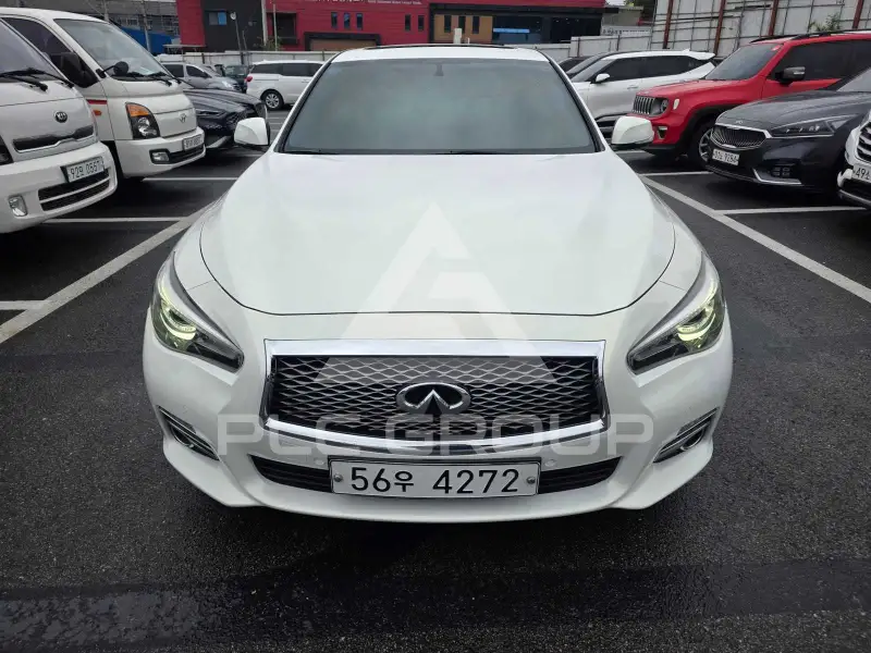 2014 Infinity Q50