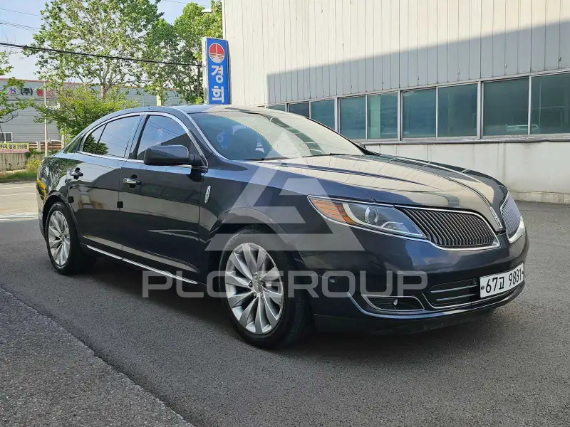 2014 Lincoln MKS