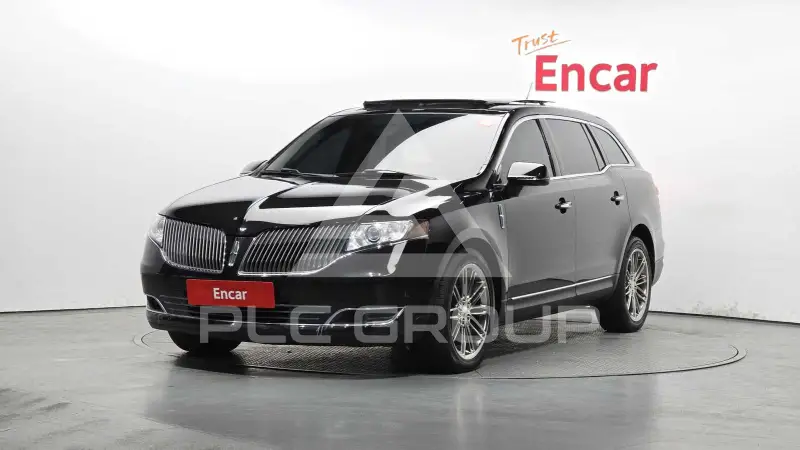 2014 Lincoln MKT