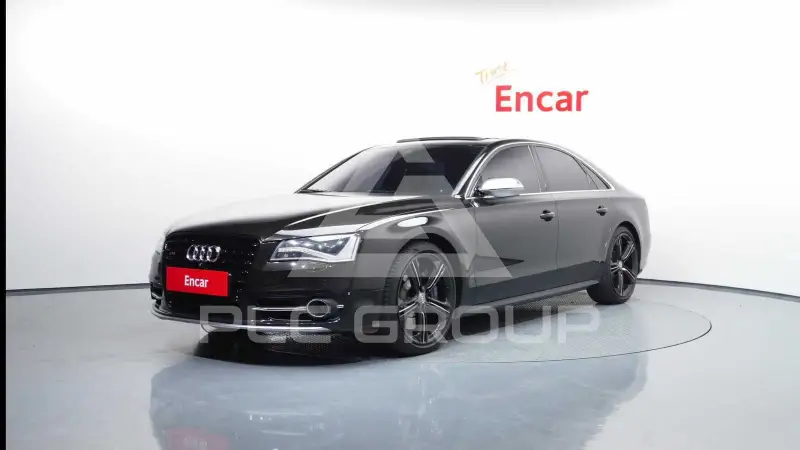 2014 Audi S8
