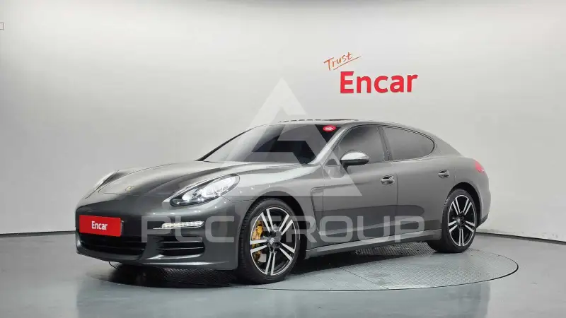 2014 Porsche Panamera