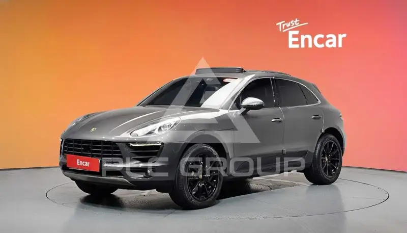2014 Porsche Macan