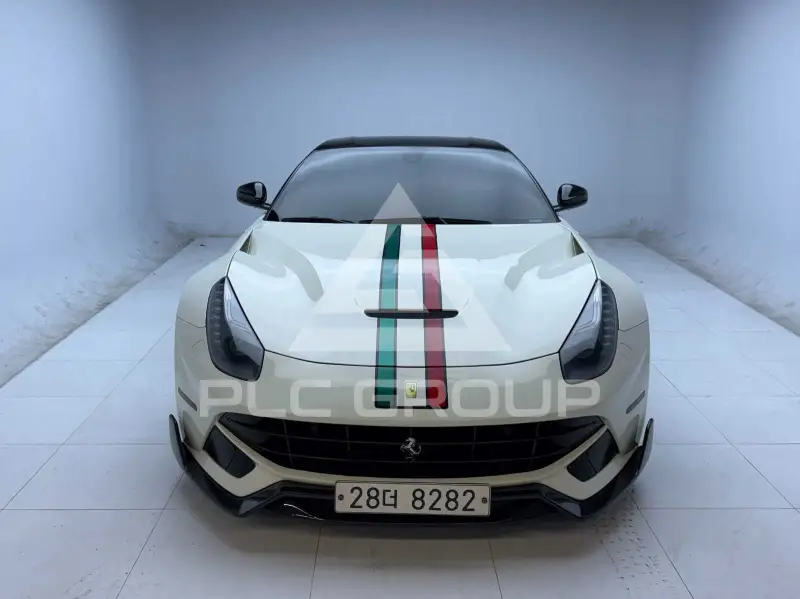 2014 Ferrari F12