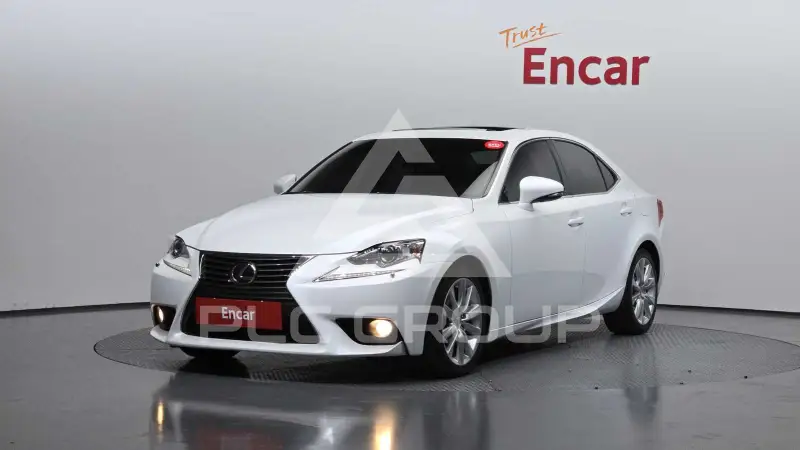 2014 Lexus IS