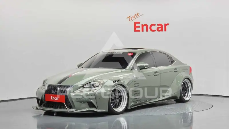 2014 Lexus IS