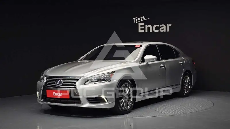 2014 Lexus LS