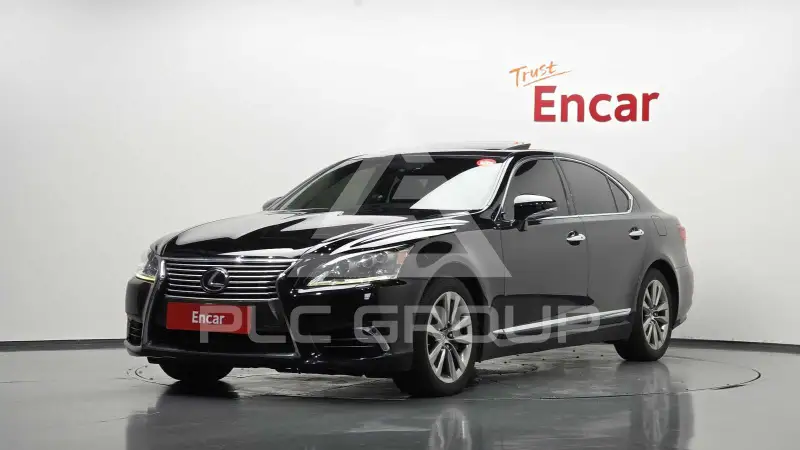2014 Lexus LS