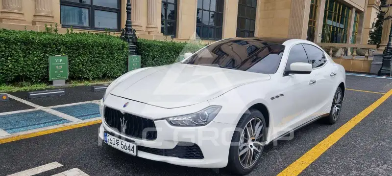2014 Maserati GHIBLI