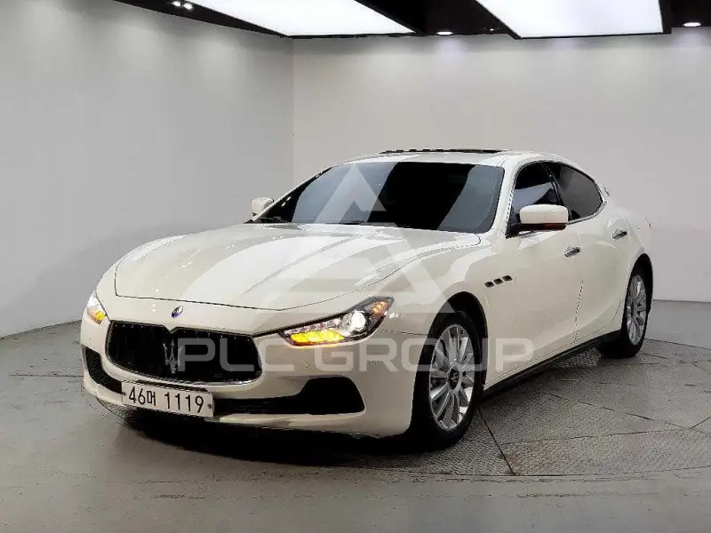 2014 Maserati GHIBLI