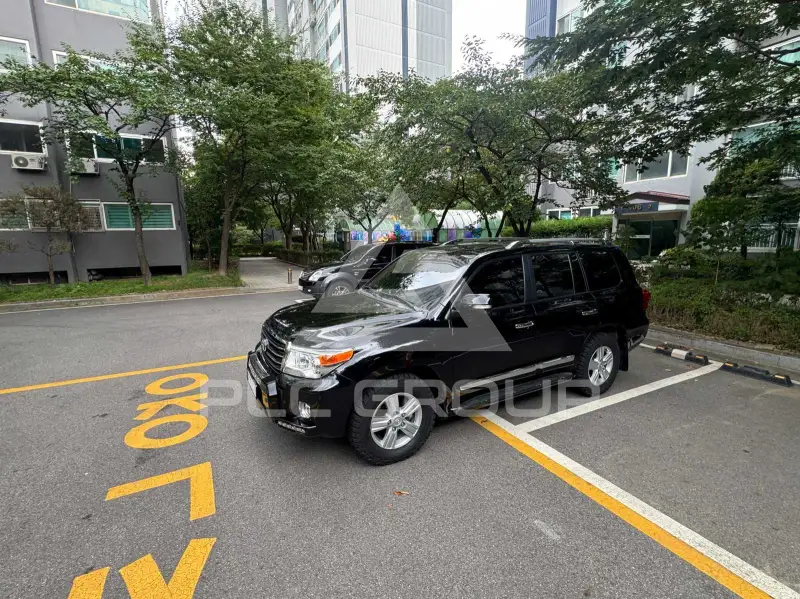 2014 Toyota LAND CRUISER