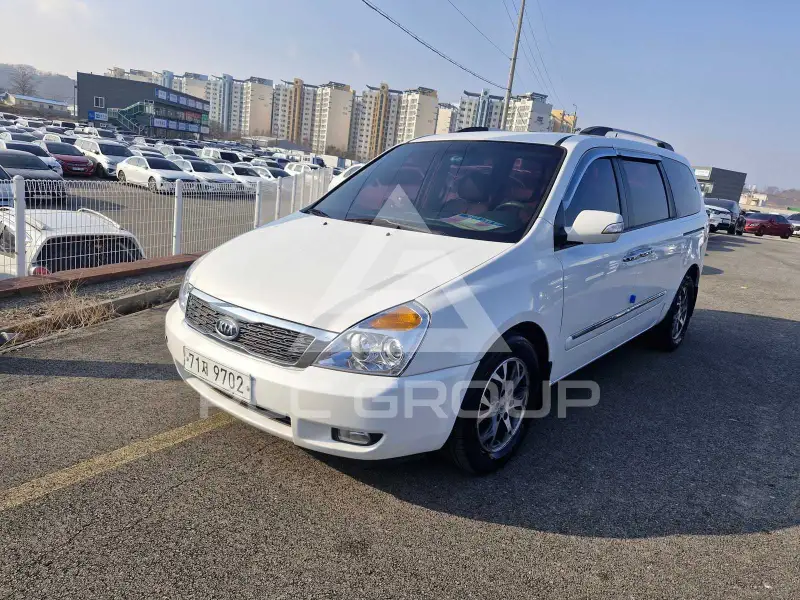 2014 KIA Carnival