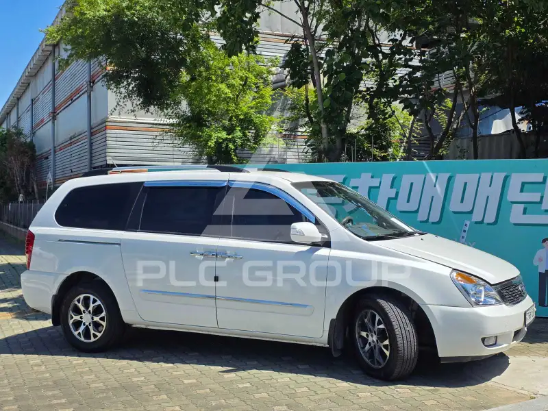 2014 KIA Carnival