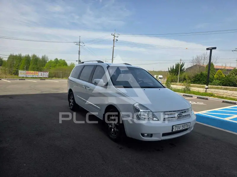 2014 KIA Carnival