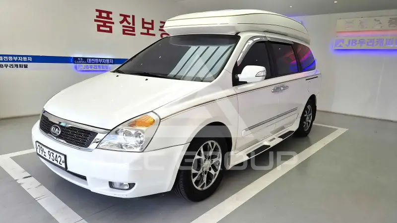 2014 KIA Carnival