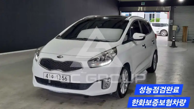 2014 KIA Carens