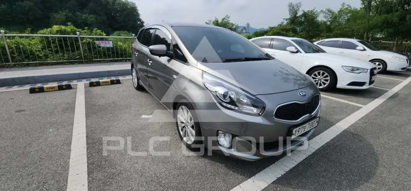 2014 KIA Carens