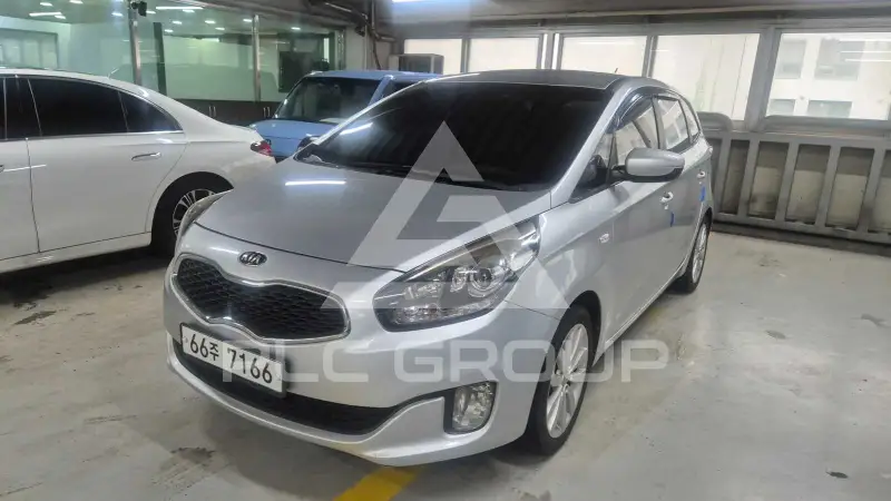 2014 KIA Carens
