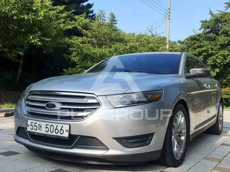2014 Ford Taurus
