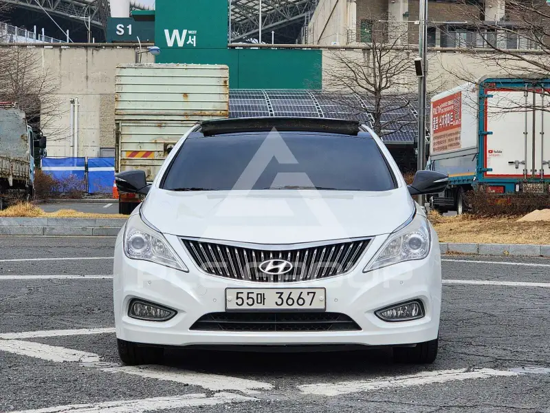 2014 Hyundai Grandeur