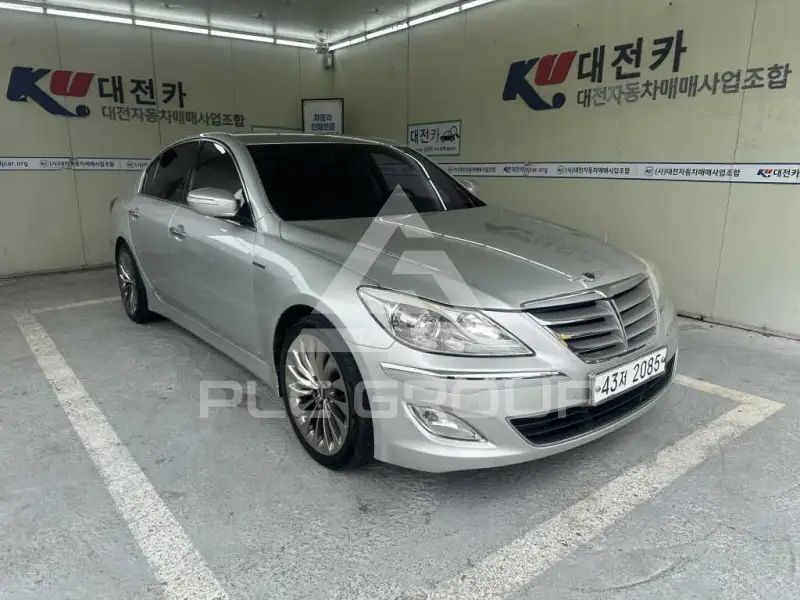 2014 Hyundai Genesis