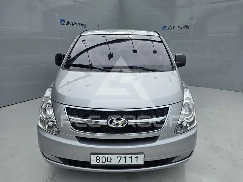 2014 Hyundai Starex