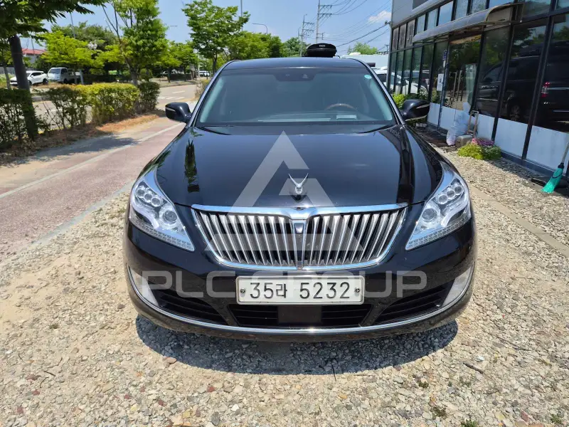 2014 Hyundai Equus
