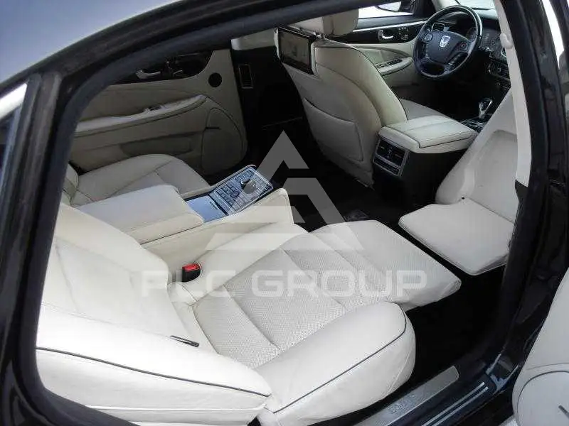 2014 Hyundai Equus