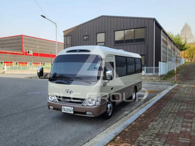 2014 Hyundai Country