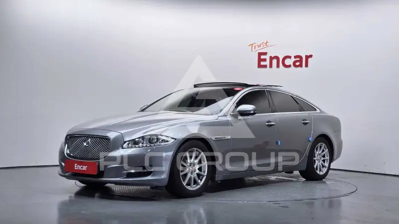 2014 Jaguar XJ