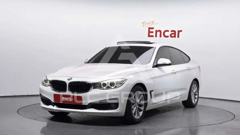 2015 BMW 320