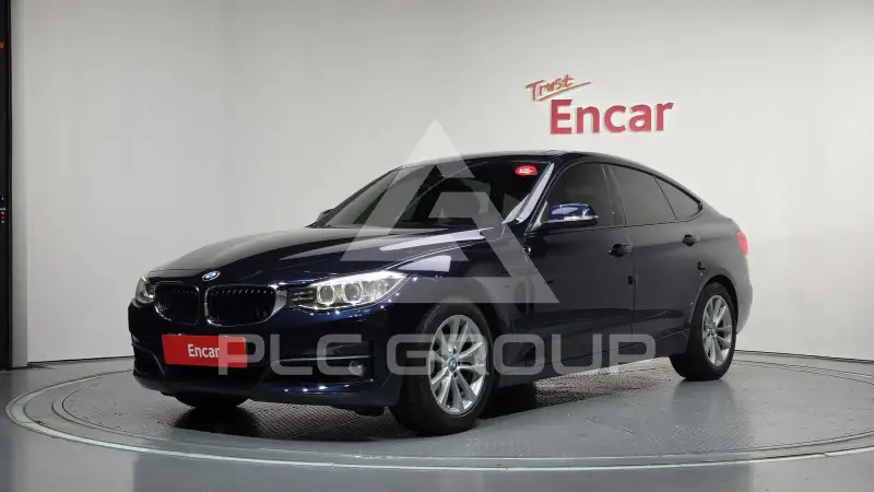 2015 BMW 320