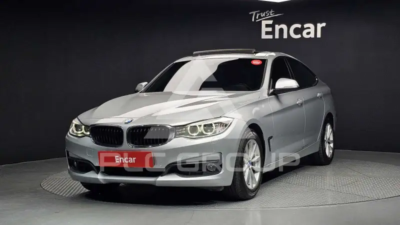 2015 BMW 320