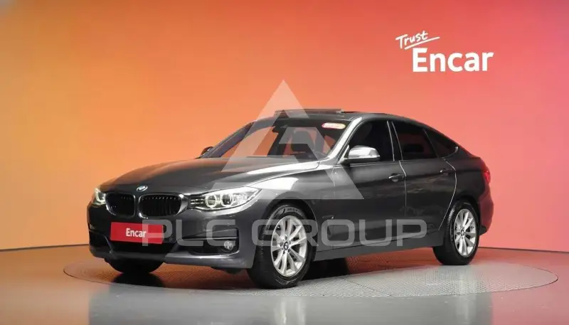 2015 BMW 320