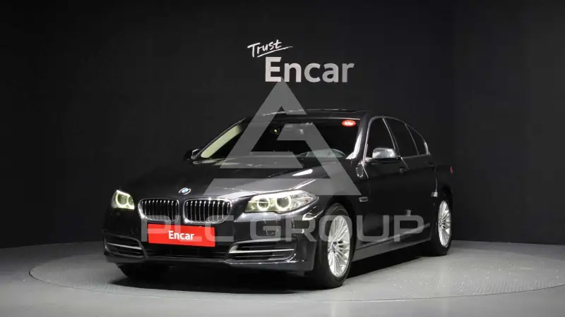 2015 BMW 520