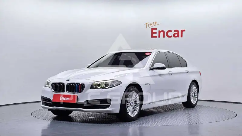 2015 BMW 520