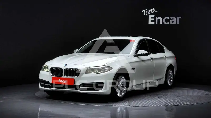 2015 BMW 520