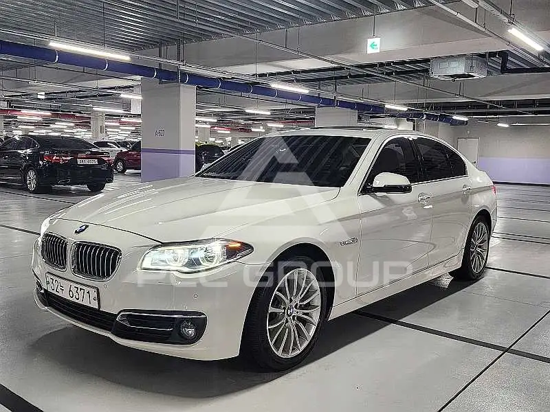 2015 BMW 520