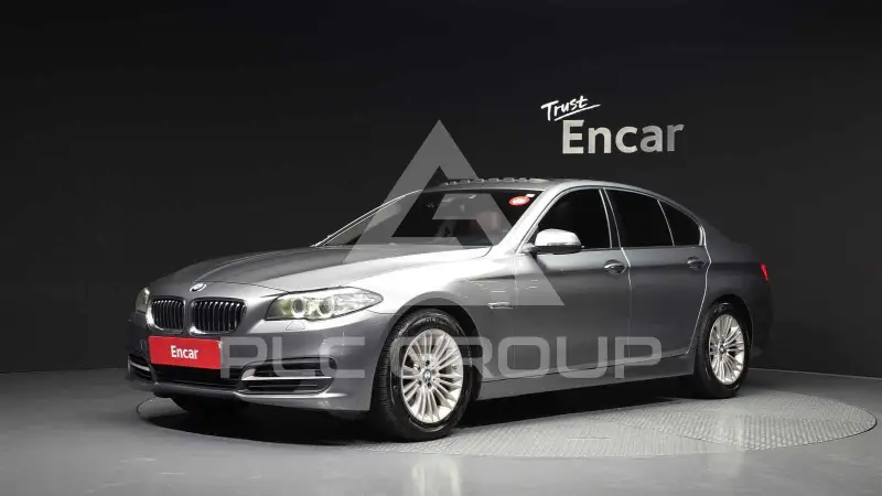2015 BMW 520