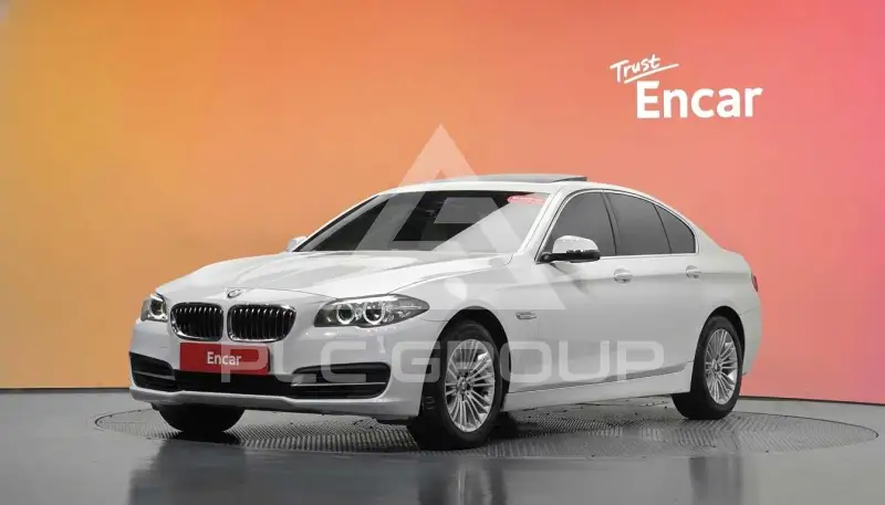 2015 BMW 520