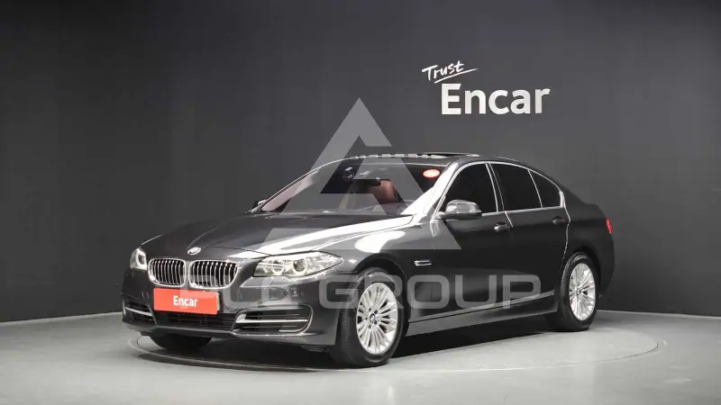 2015 BMW 520