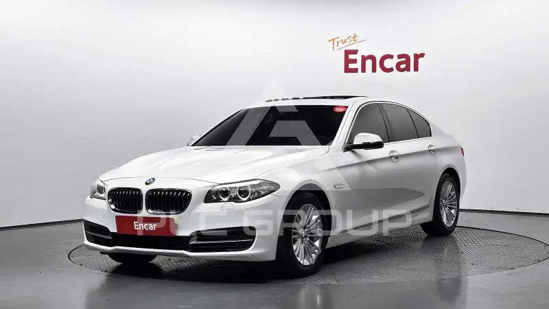 2015 BMW 520