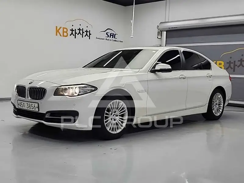 2015 BMW 520
