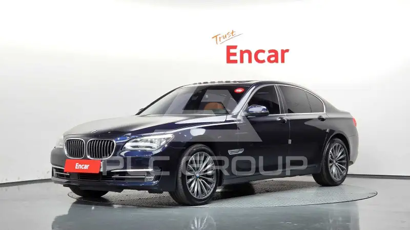2015 BMW 740