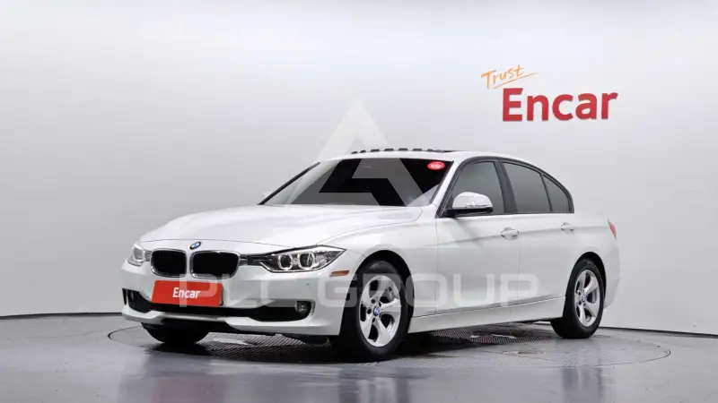 2015 BMW 320